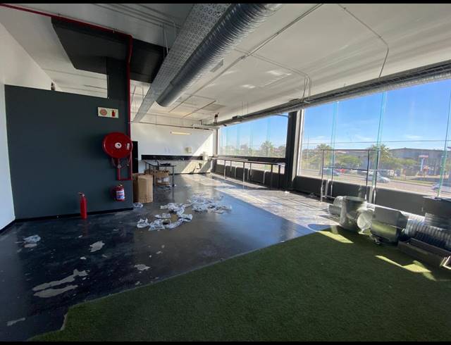 860M² OFFICE TO LET IN PAARDEN EILAND